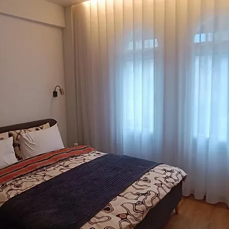 Bez Loft House Апартаменты Салоники