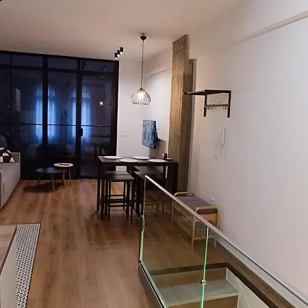 Апартаменты Bez Loft House *