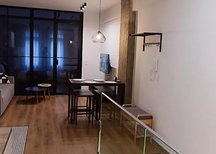 公寓 Bez Loft House *